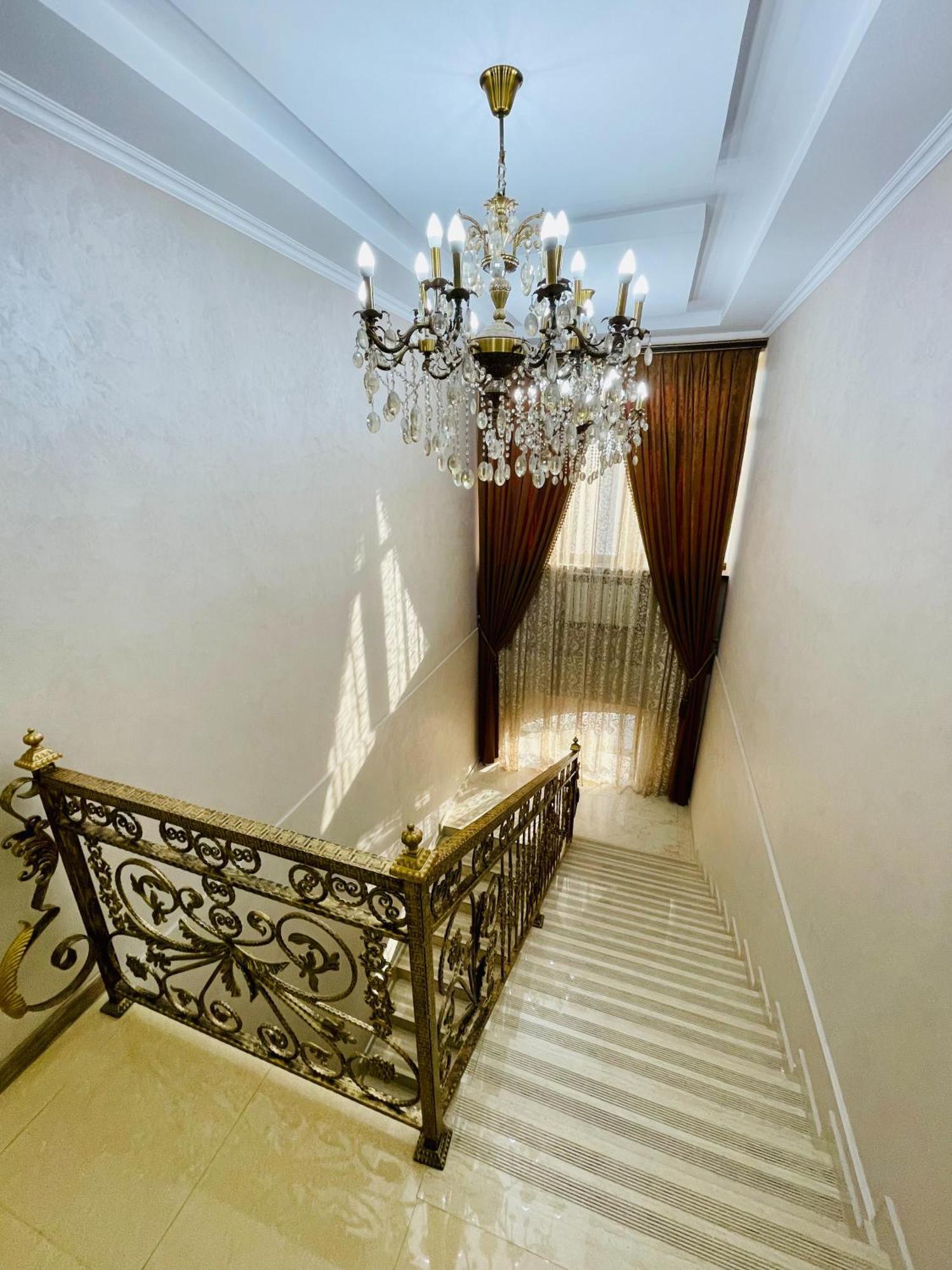 Dostyk Hotel Qizilorda Buitenkant foto