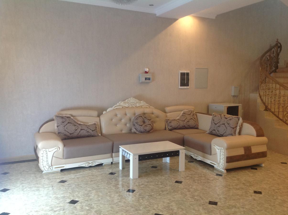 Dostyk Hotel Qizilorda Buitenkant foto