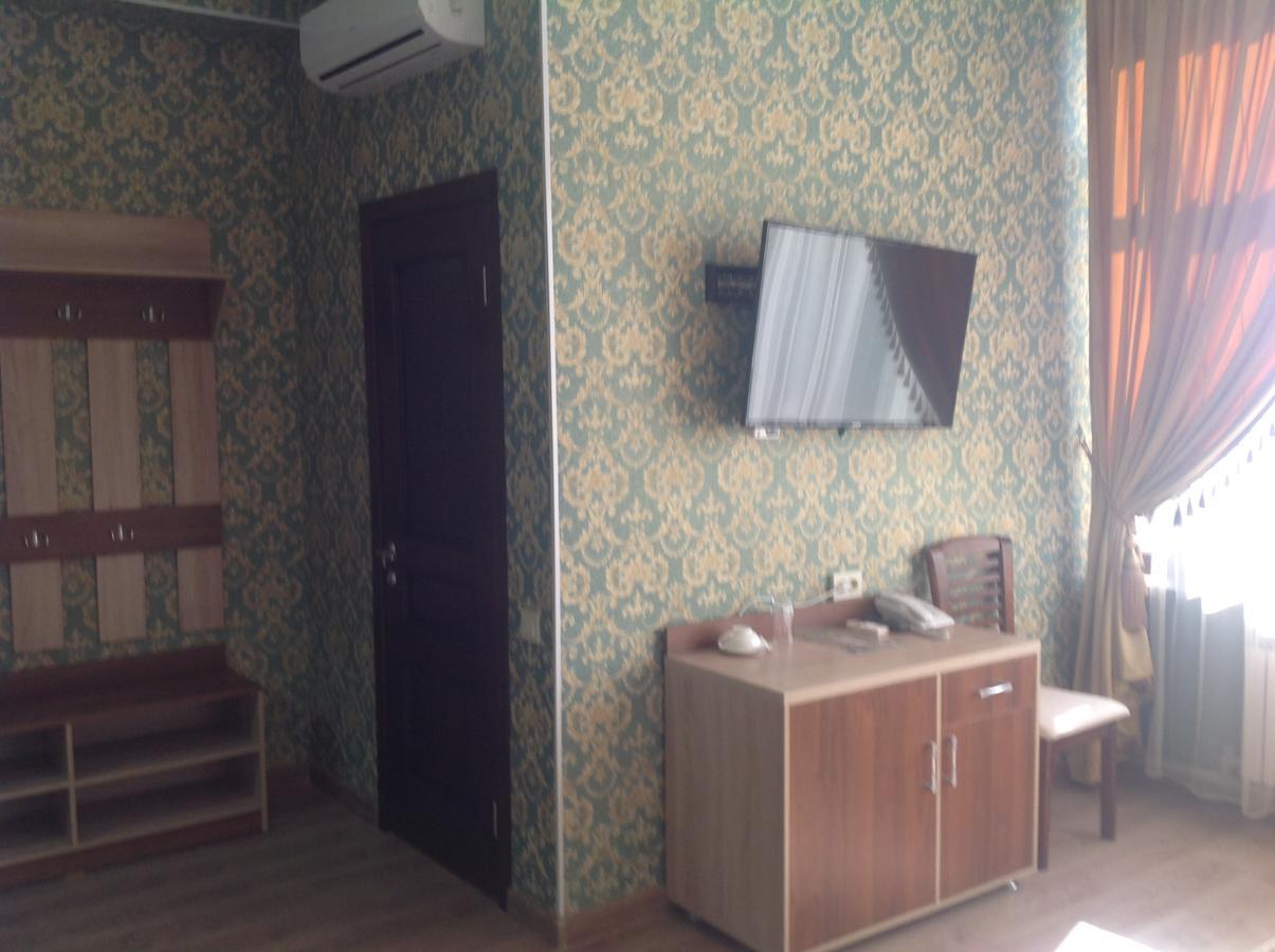 Dostyk Hotel Qizilorda Buitenkant foto
